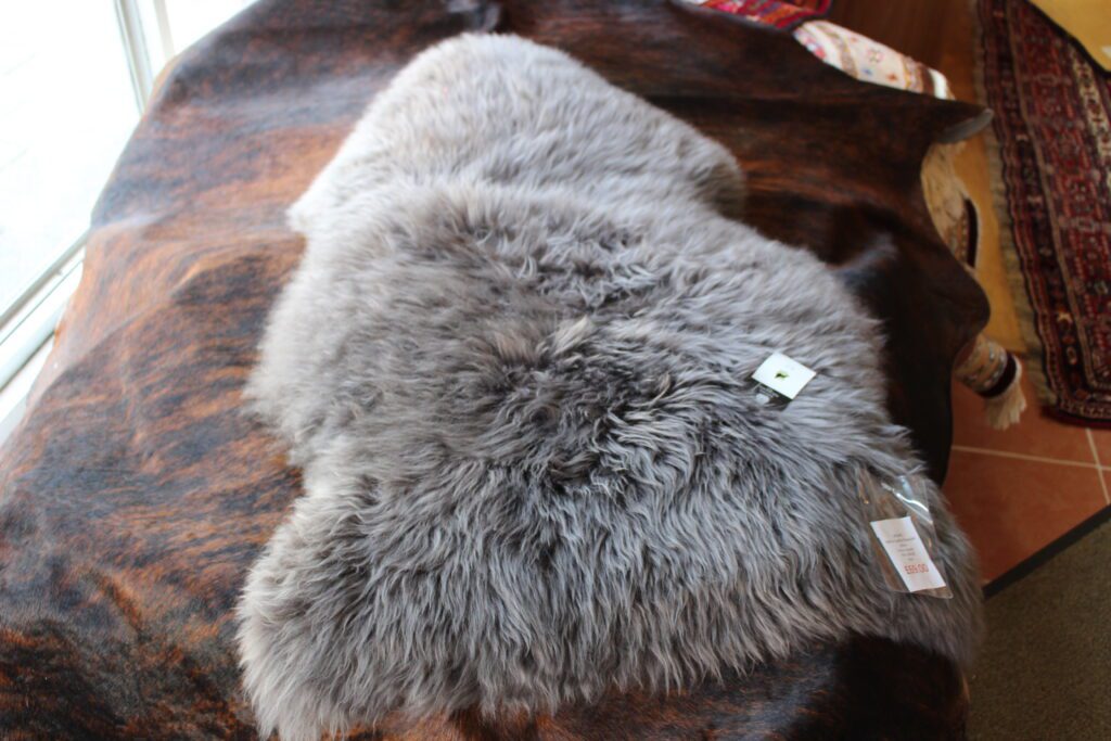 XL Sheep-Skin 100cm Pewter