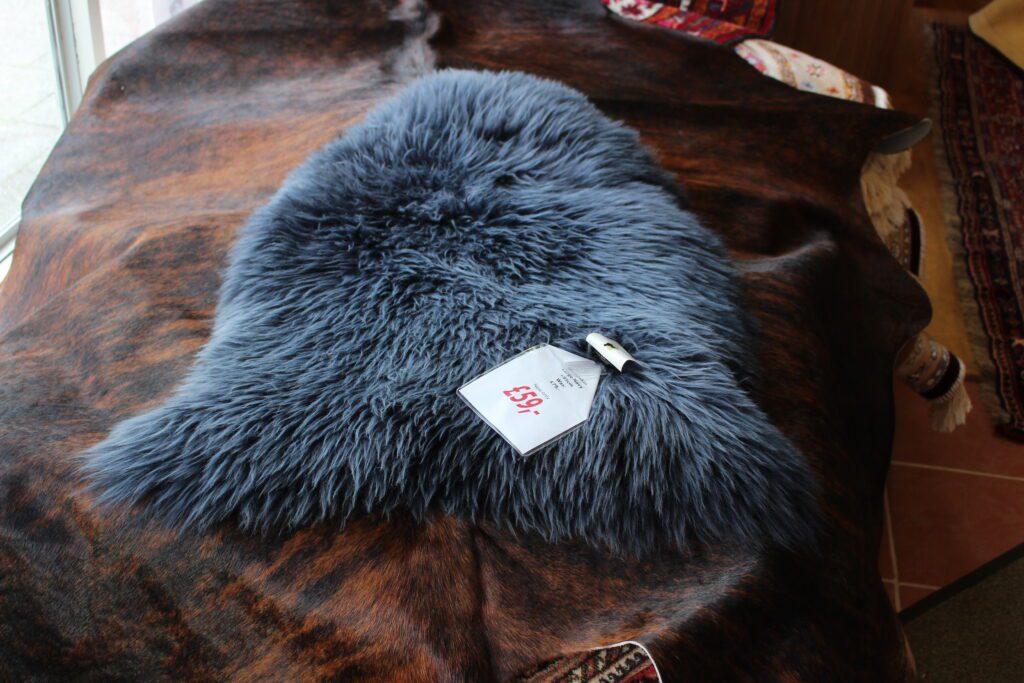 Quality Sheepskin, Large 95cm, Navy